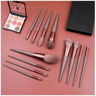 WANTER 13 Pcs Makeup Brushes Set Soft hair Loose Powder Eyeshadow Concealer Contour Eyeliner Brush Foundation Makeup Brush Beauty Cosmetic tools